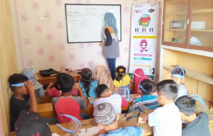 Anak-anak Pagaralam Senang belajar di Rumah Belajar Besemah Binaan Rumah Zakat