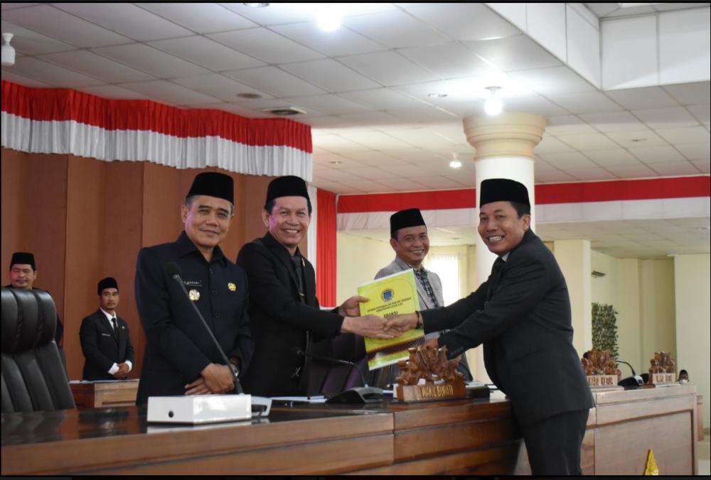 Anggota DPRD Ogan Ilir dan Bupati Panca Wijaya Akbar Sambut Baik Program Presiden Prabowo  Makan Gratis Siswa SD