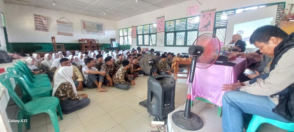 Bawaslu Banyuasin Goes to School di SMA Bina Mandiri Talang Kelapa, Tingkatkan Pengawasan Partisipatif Pemilih Pemula