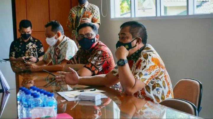 Cek Pabrik di Cianjur, Kabareskrim Polri Minta Obat Untuk Covid-19 Segera Didistribusikan
