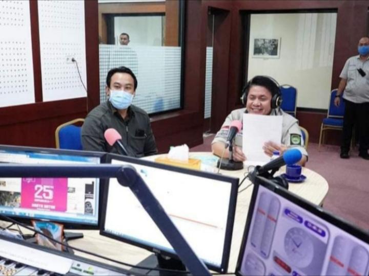 HUT RRI ke-75, Herman Deru Didaulat Jadi Penyiar Radio