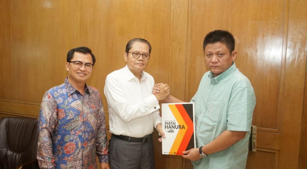 Hanura Bakal Dukung Enos-Yudha Maju Pilkada OKUT 2020