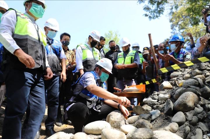 HD Tunaikan Janjinya Perbaiki Infrastruktur Jembatan Hingga Irigasi di Kabupaten Lahat