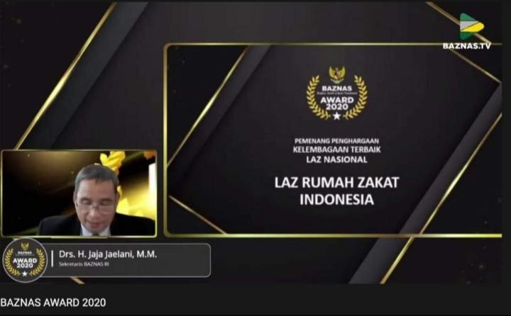 RUMAH ZAKAT RAIH PENGHARGAAN KELEMBAGAAN TERBAIK DALAM BAZNAS AWARD 2020