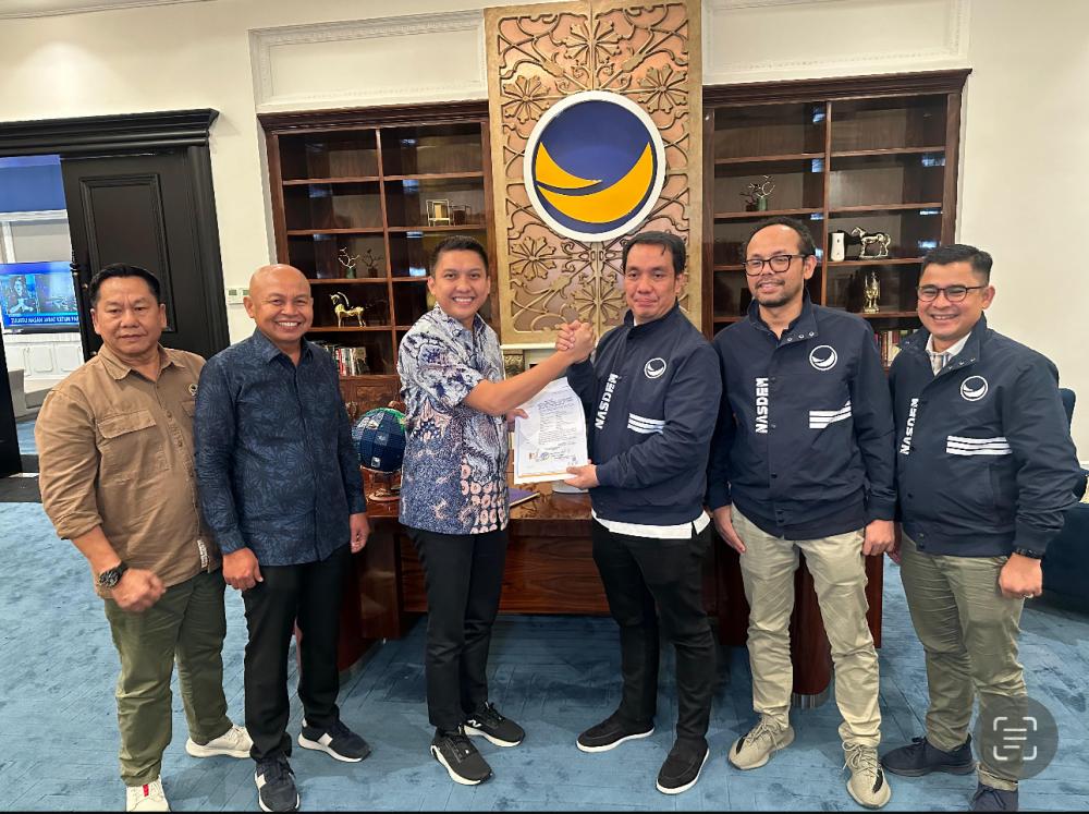 Resmi Bacalon Bupati Panca- Bacalon Wabup H Ardani Menerima Surat B1KWK Dari Nasdem