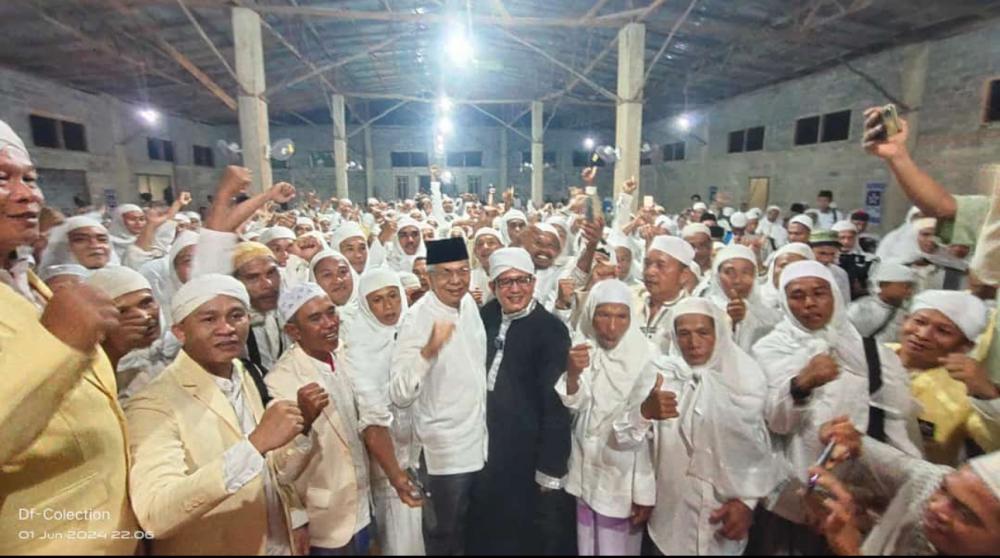 Syekh Muhammad Ali Idris: H Mawardi Yahya Langsung Mendatangi Kita, Artinya Satukan Suara Wajib Mendoakan dan Mendukungnya Sebagai Gubernur Sumsel